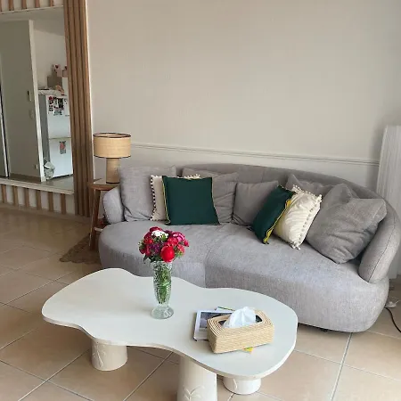 House With Terrace 10 Minutes From The